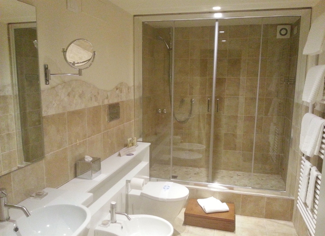 Imagen de la habitación del Hotel 900. Foto 8