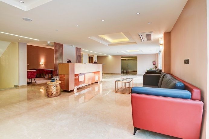 Imagen de los interiores del Hotel 91 City Centre Sector 52. Foto 12