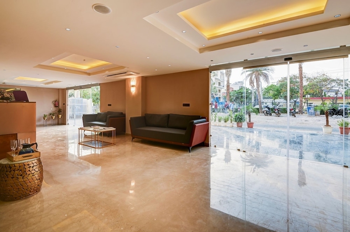 Imagen de los interiores del Hotel 91 City Centre Sector 52. Foto 13