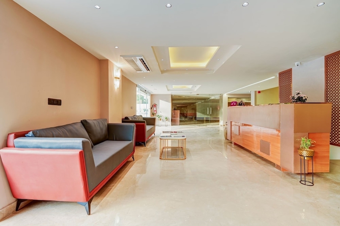 Imagen de los interiores del Hotel 91 City Centre Sector 52. Foto 15