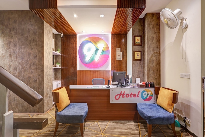 Imagen de los interiores del Hotel 91 Golf Course Road. Foto 9
