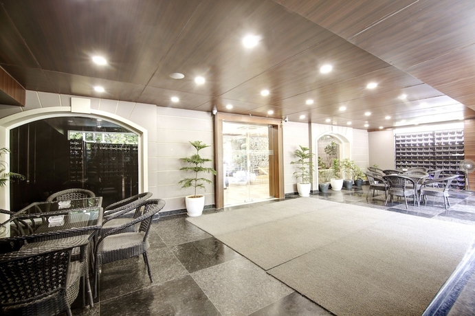 Imagen de los interiores del Hotel 91 Millennium Huda. Foto 8