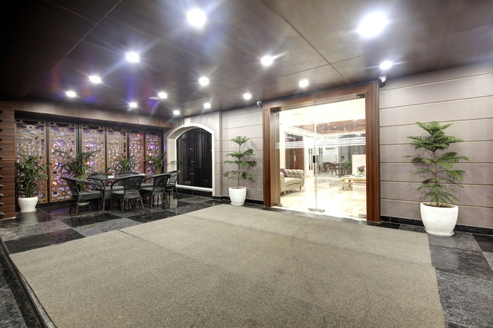 Imagen de los interiores del Hotel 91 Millennium Huda. Foto 9