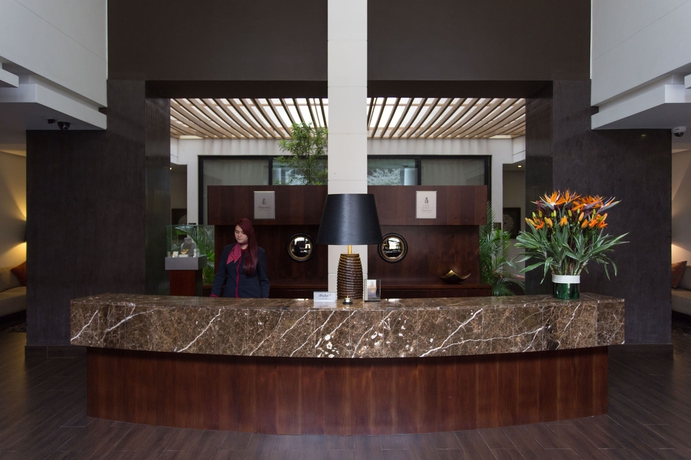 Imagen de los interiores del Hotel 93 Luxury Suites and Residences. Foto 10