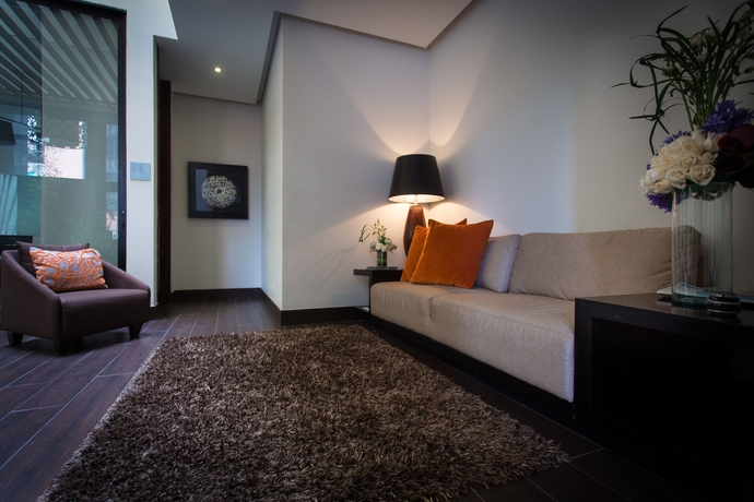 Imagen de los interiores del Hotel 93 Luxury Suites and Residences. Foto 14