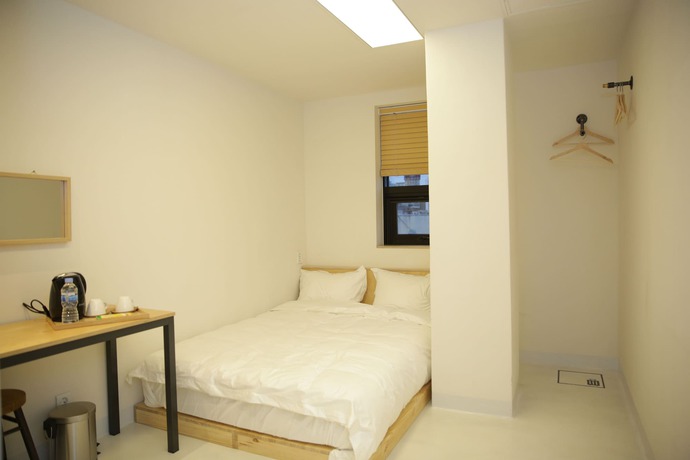 Imagen de la habitación del Hotel 96 BUN'Z Travelers Lodge. Foto 3
