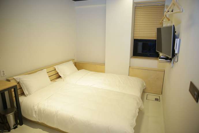 Imagen de la habitación del Hotel 96 BUN'Z Travelers Lodge. Foto 6