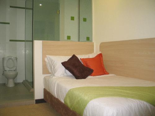 Imagen general del Hotel 98. Foto 6