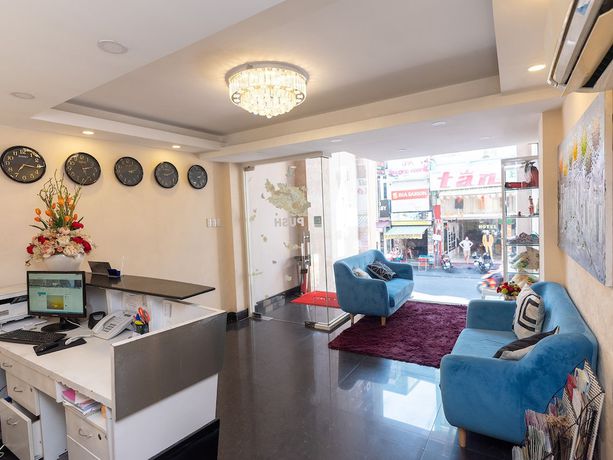 Imagen de los interiores del Hotel 99 Bui Vien. Foto 20