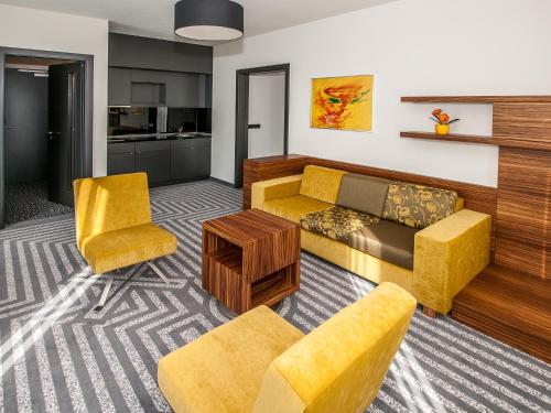 Imagen de la habitación del Hotel 99, CHOMUTOV. Foto 6