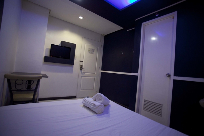 Imagen de la habitación del Hotel 99 Cubao. Foto 4