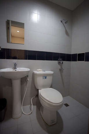 Imagen de la habitación del Hotel 99 Cubao. Foto 12