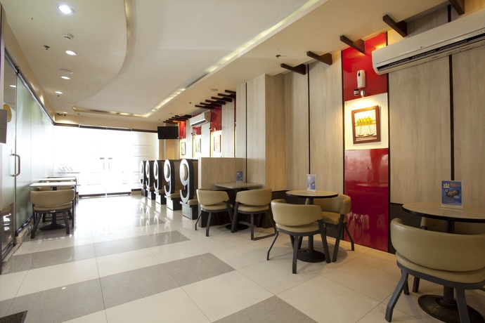 Imagen de los interiores del Hotel 99 Cubao. Foto 16