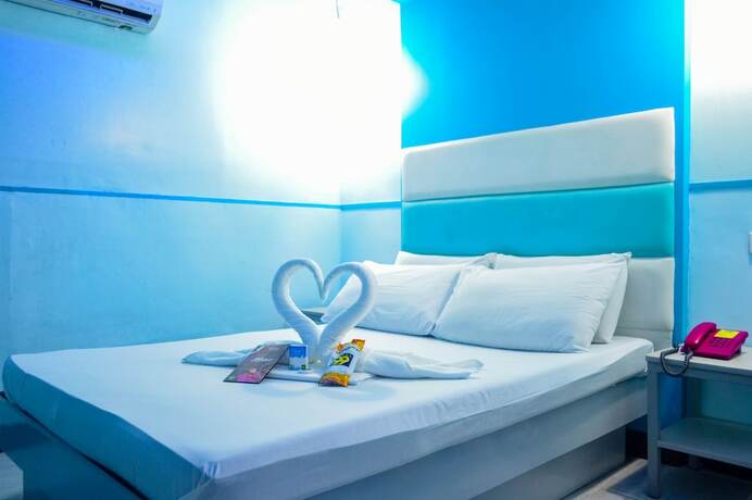 Imagen de la habitación del Hotel 99 Quiapo. Foto 15