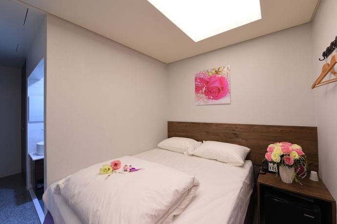 Imagen de la habitación del Hotel 99, Taichung. Foto 6