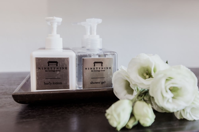 Imagen de la habitación del Hotel 99 The Heritage Hotel. Foto 11