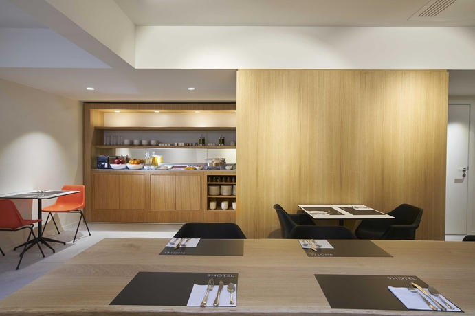 Imagen del bar/restaurante del Hotel 9Hotel Sablon. Foto 2