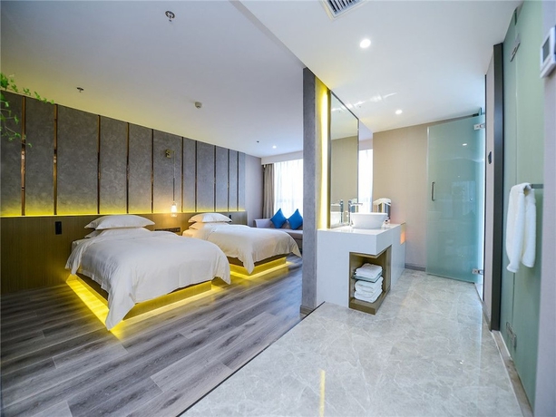 Imagen de la habitación del Hotel 9h. Foto 2