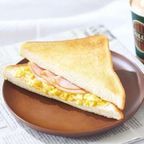 Imagen del bar/restaurante del Hotel 9h Nine Hours Hamamatsucho. Foto 11