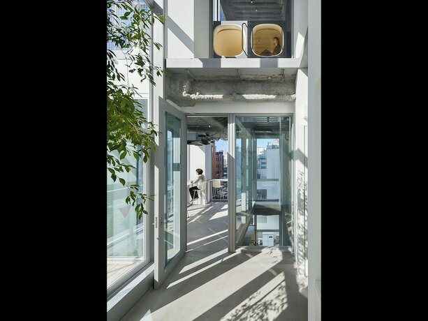 Imagen general del Hotel 9h Nine Hours Hamamatsucho. Foto 8