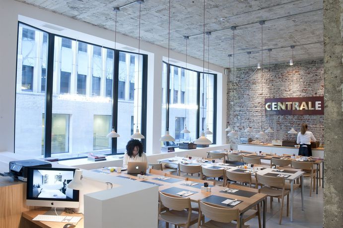 Imagen de los interiores del Hotel 9hotel Central. Foto 15