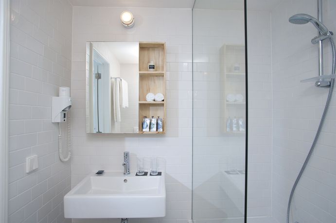 Imagen de la habitación del Hotel 9hotel Central. Foto 7