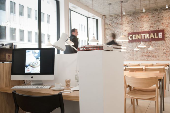 Imagen de los interiores del Hotel 9hotel Central. Foto 16