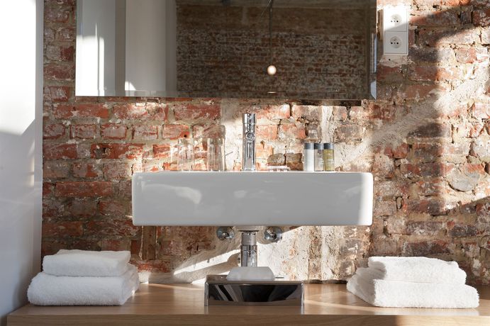 Imagen de la habitación del Hotel 9hotel Central. Foto 10