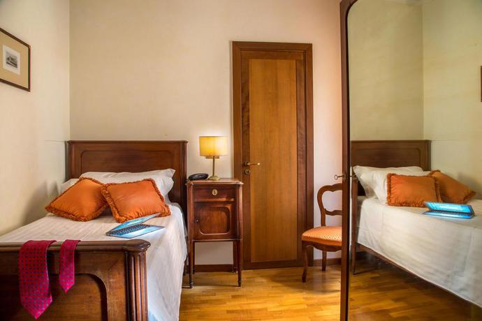 Imagen general del Hotel 9hotel Cesari. Foto 2