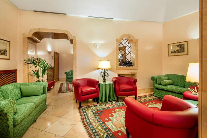 Imagen general del Hotel 9hotel Cesari. Foto 8