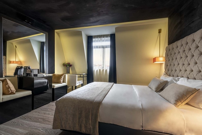 Imagen de la habitación del Hotel 9hotel Mercy. Foto 7