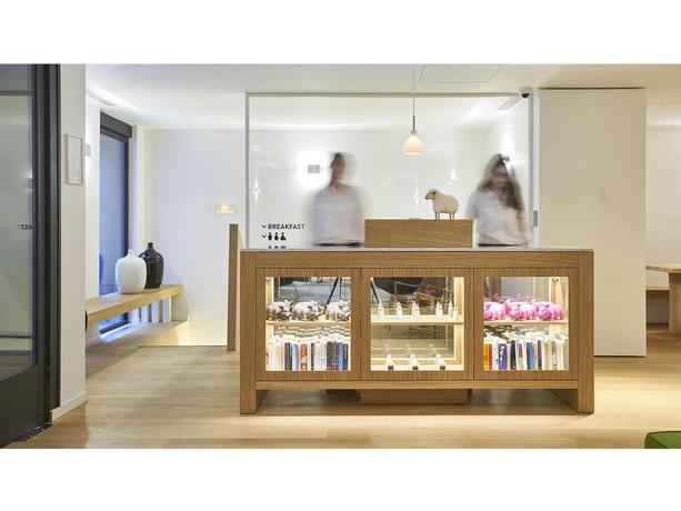 Imagen general del Hotel 9hotel Republique. Foto 5