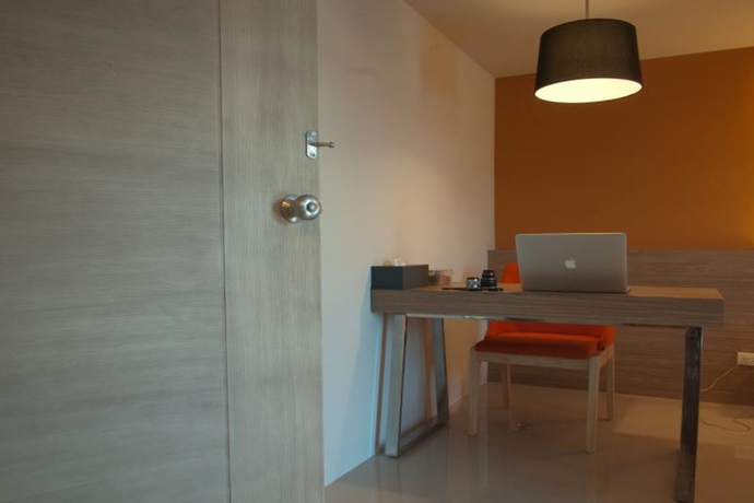 Imagen de los interiores del Hotel A Bizz. Foto 15