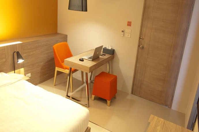 Imagen de la habitación del Hotel A Bizz. Foto 7
