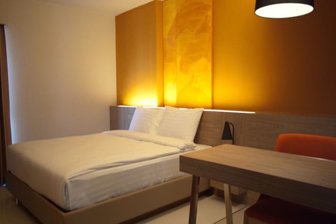 Imagen de la habitación del Hotel A Bizz. Foto 8