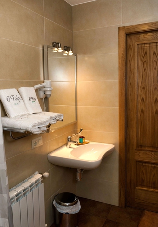 Imagen de la habitación del Hotel A Casa Do Folgo. Foto 9