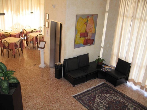 Imagen general del Hotel A Casa Nostra, Rimini. Foto 2