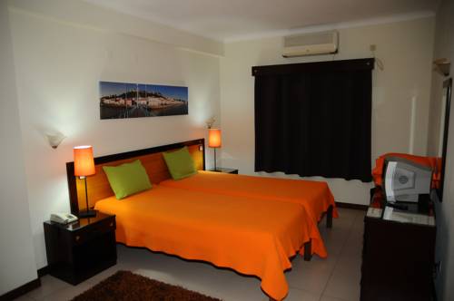 Imagen de la habitación del Hotel A Cegonha. Foto 7