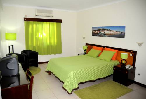 Imagen de la habitación del Hotel A Cegonha. Foto 8