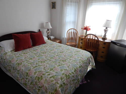 Imagen de la habitación del Hotel A Friendly Inn At Harvard. Foto 1
