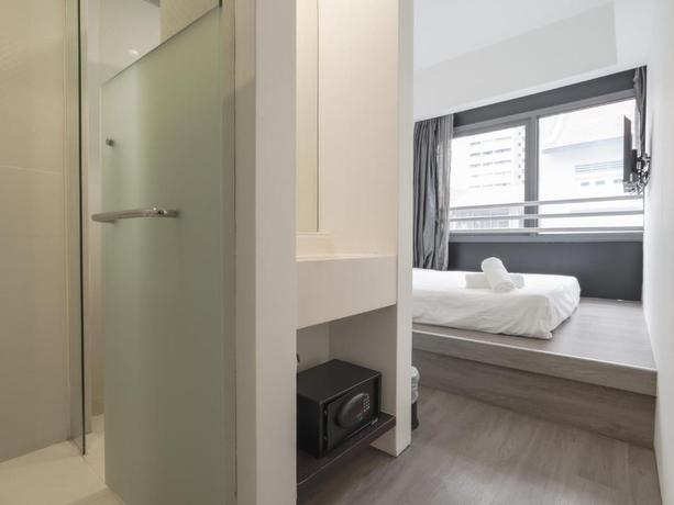 Imagen de la habitación del Hotel A Hotel Dickson. Foto 7