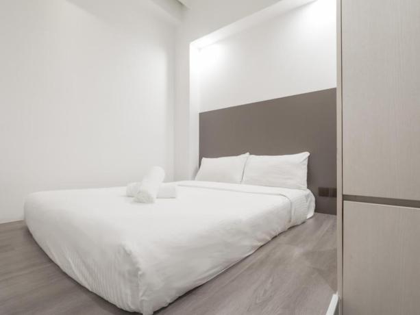 Imagen de la habitación del Hotel A Hotel Dickson. Foto 10