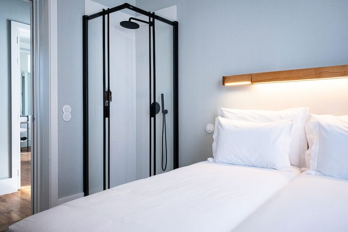 Imagen de la habitación del Hotel A House In Estoril. Foto 6