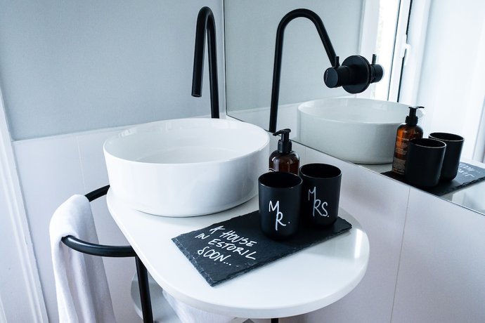 Imagen de la habitación del Hotel A House In Estoril. Foto 10