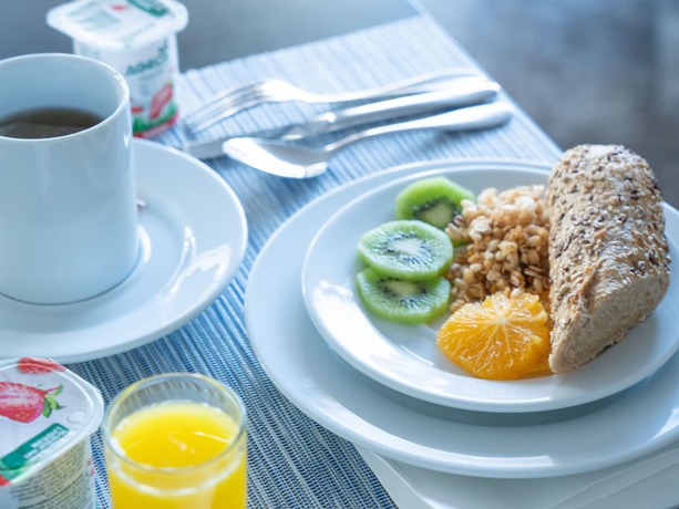 Imagen del bar/restaurante del Hotel A House In Estoril. Foto 5