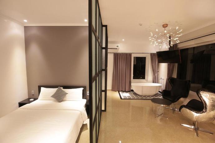 Imagen general del Hotel A IN HOTEL RIVERSIDE. Foto 1