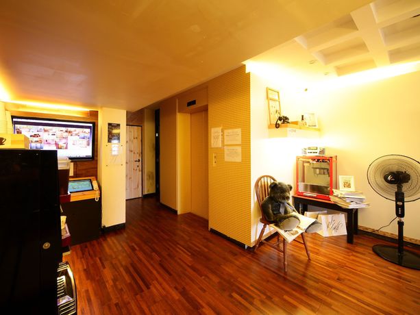 Imagen de los interiores del Hotel A Iksan. Foto 19