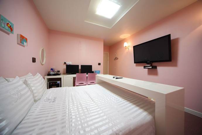 Imagen de la habitación del Hotel A Iksan. Foto 18