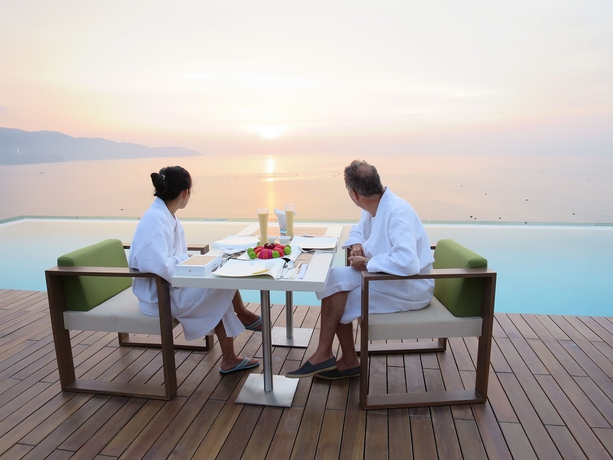 Imagen del bar/restaurante del Hotel A La Carte Da Nang Beach. Foto 3