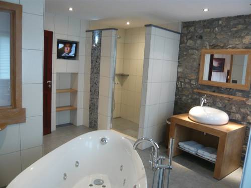 Imagen de la habitación del Hotel A La Ferme. Foto 15